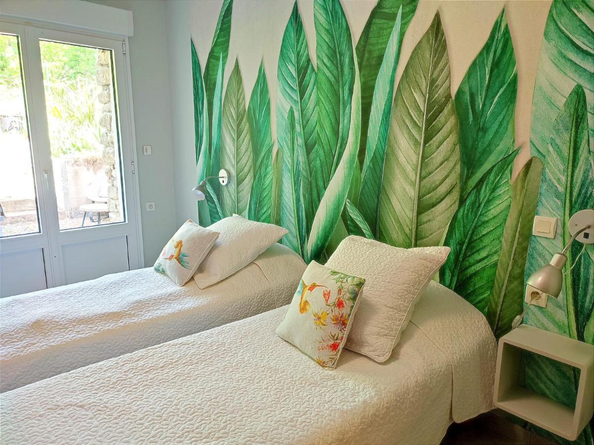 Chambre D'Hotes Le Moulin De Moulis Екстер'єр фото