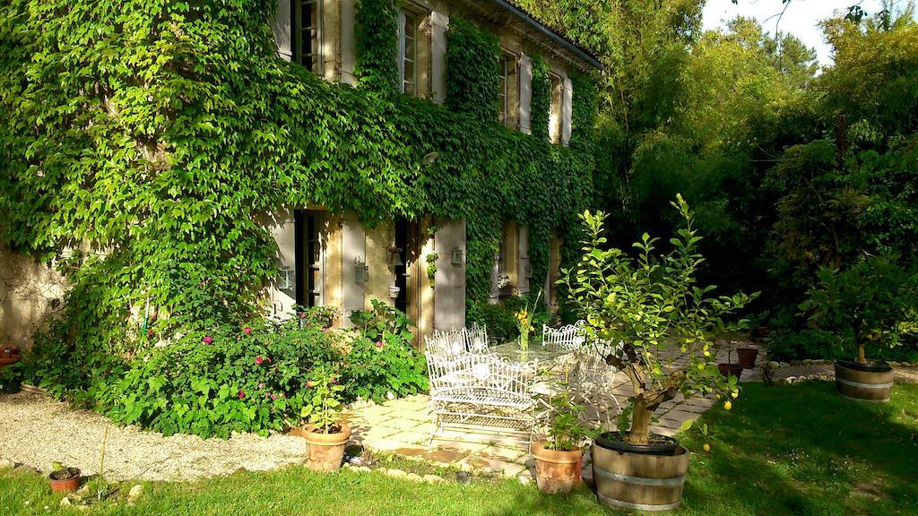 Chambre D'Hotes Le Moulin De Moulis Екстер'єр фото