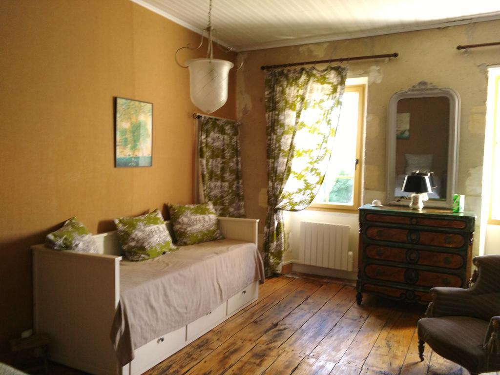 Chambre D'Hotes Le Moulin De Moulis Екстер'єр фото